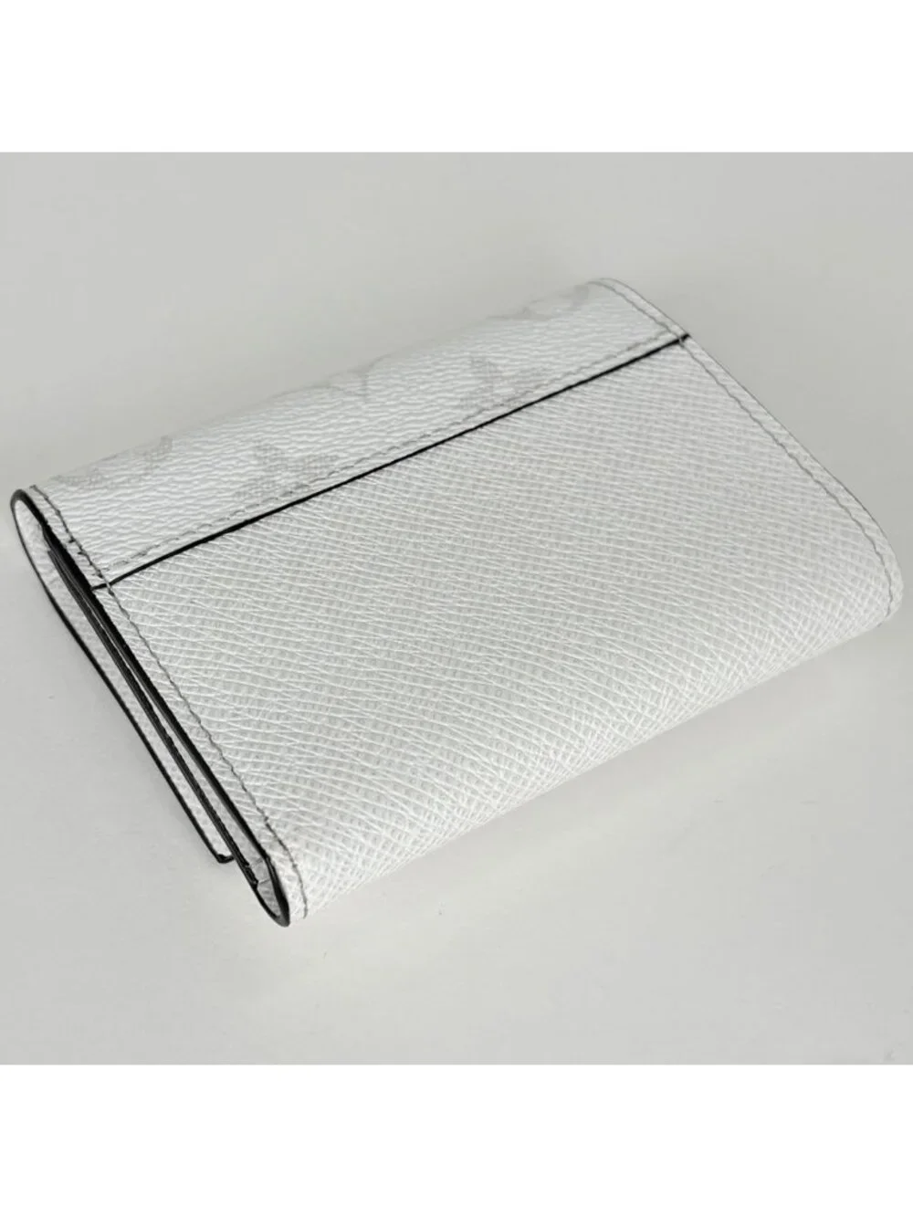 Louis Vuitton Victor Wallet Trifold Monogram Taiga Taigarama Optic White